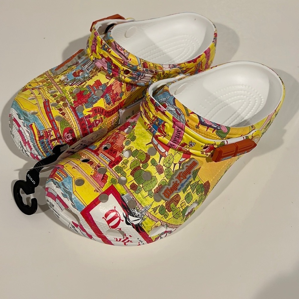 Disney World 50th Retro Map Crocs M7 W9